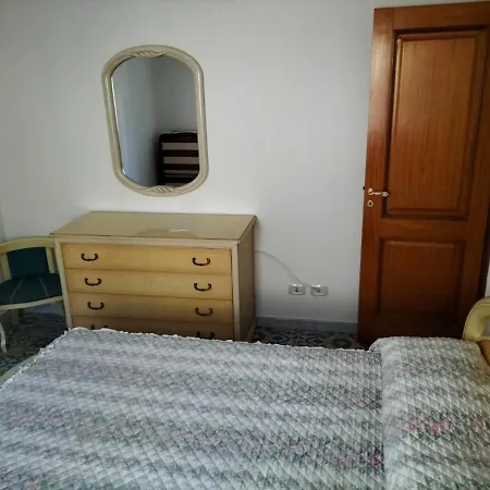 Casa Antica Torre * ליפארי